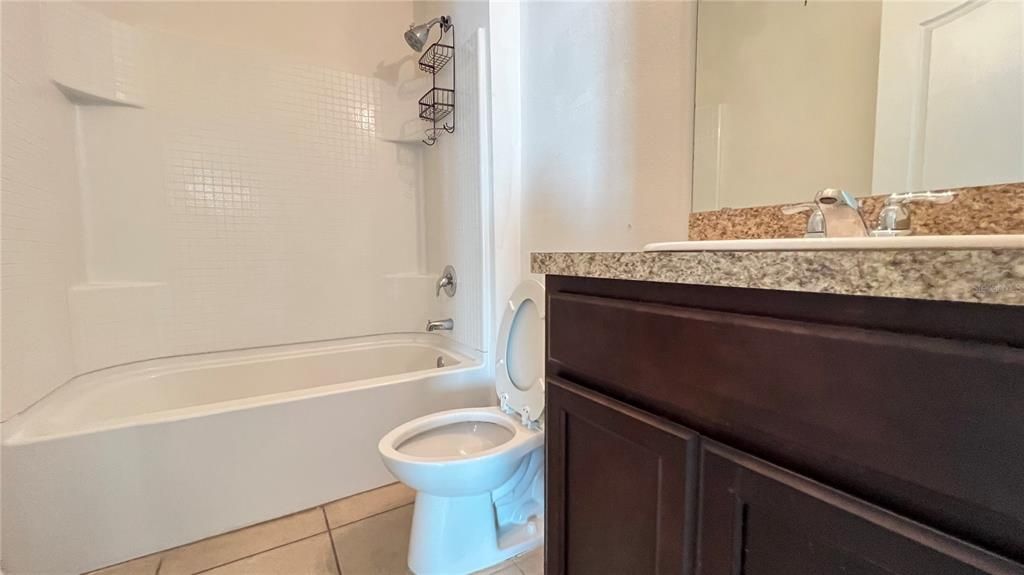 В аренду: $2,450 (5 спален, 3 ванн, 2696 Квадратных фут)