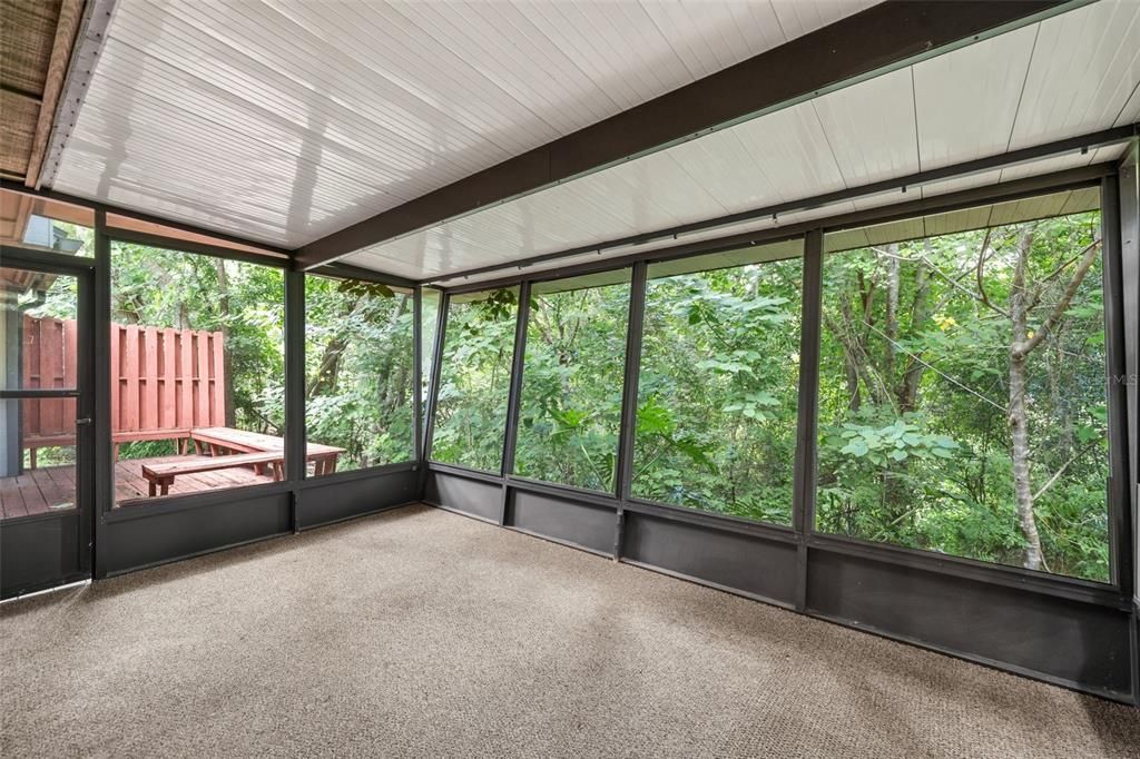 For Sale: $255,500 (3 beds, 2 baths, 1764 Square Feet)