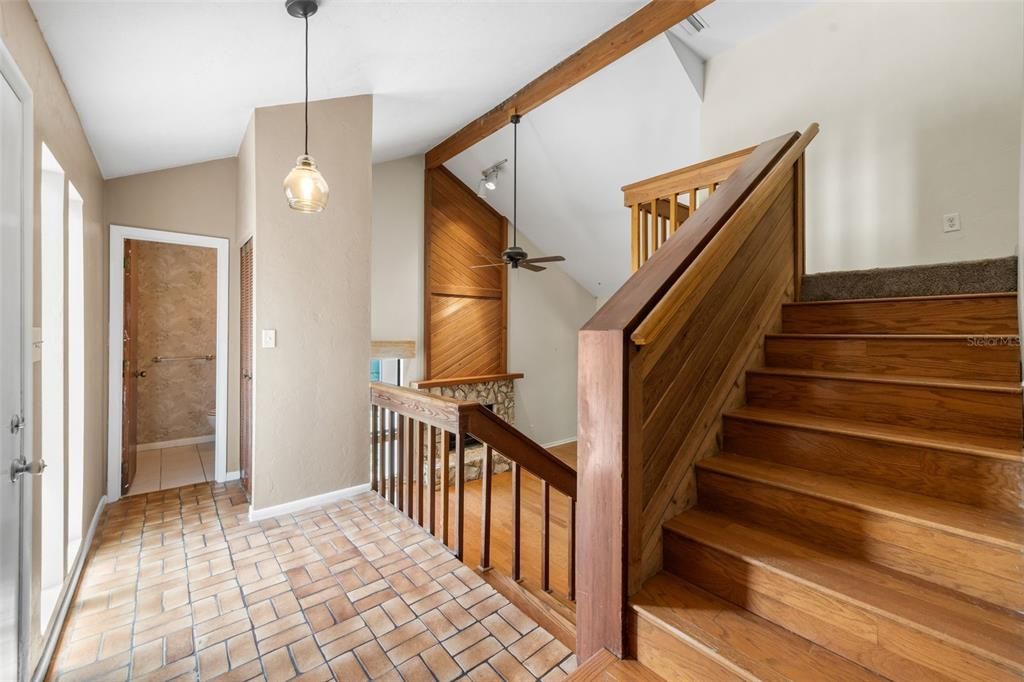 For Sale: $255,500 (3 beds, 2 baths, 1764 Square Feet)
