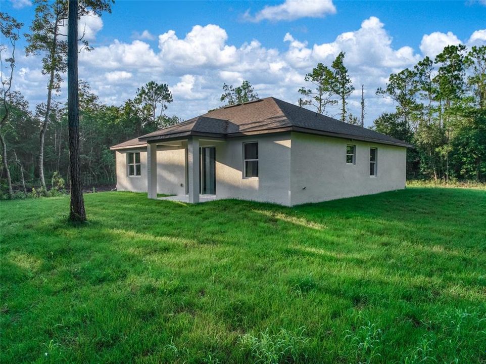 На продажу: $305,000 (4 спален, 2 ванн, 1750 Квадратных фут)