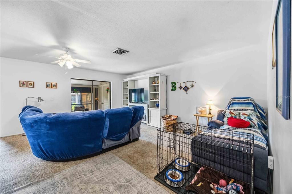 En Venta: $169,995 (2 camas, 2 baños, 1013 Pies cuadrados)