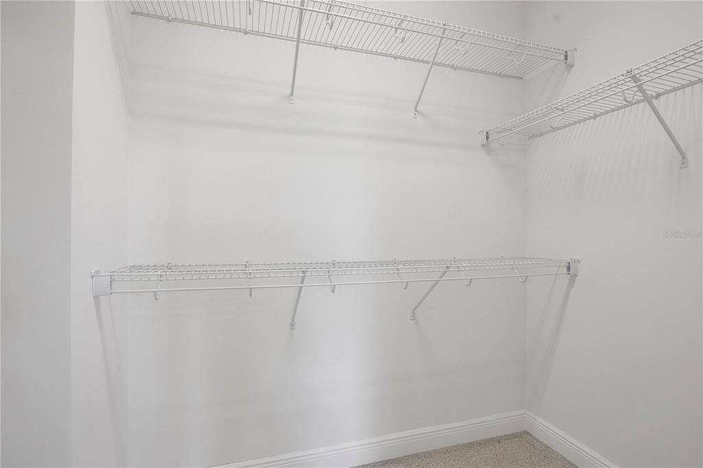 En Venta: $558,900 (3 camas, 2 baños, 2014 Pies cuadrados)