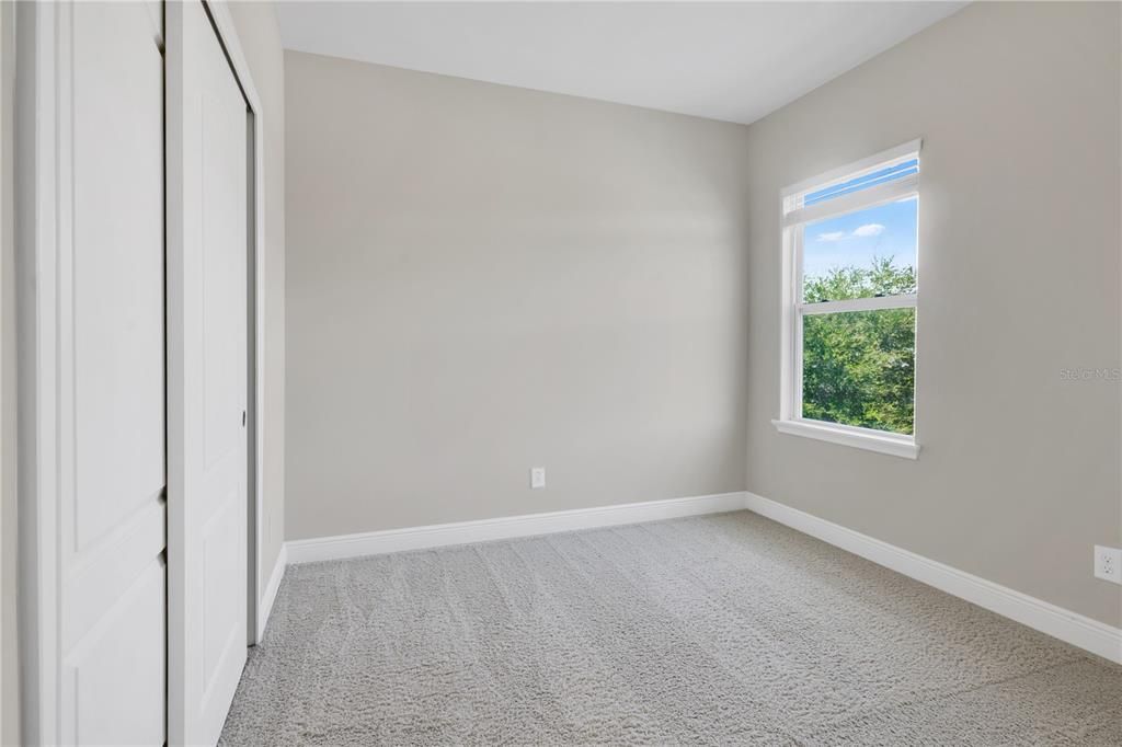 En Venta: $558,900 (3 camas, 2 baños, 2014 Pies cuadrados)