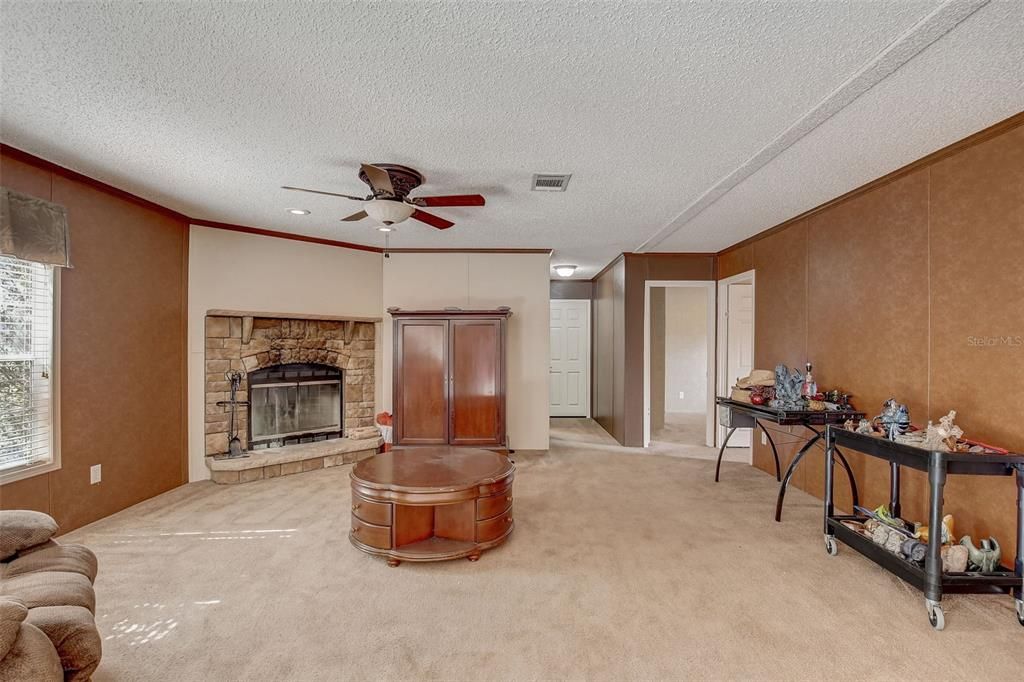 В аренду: $2,295 (3 спален, 2 ванн, 2280 Квадратных фут)
