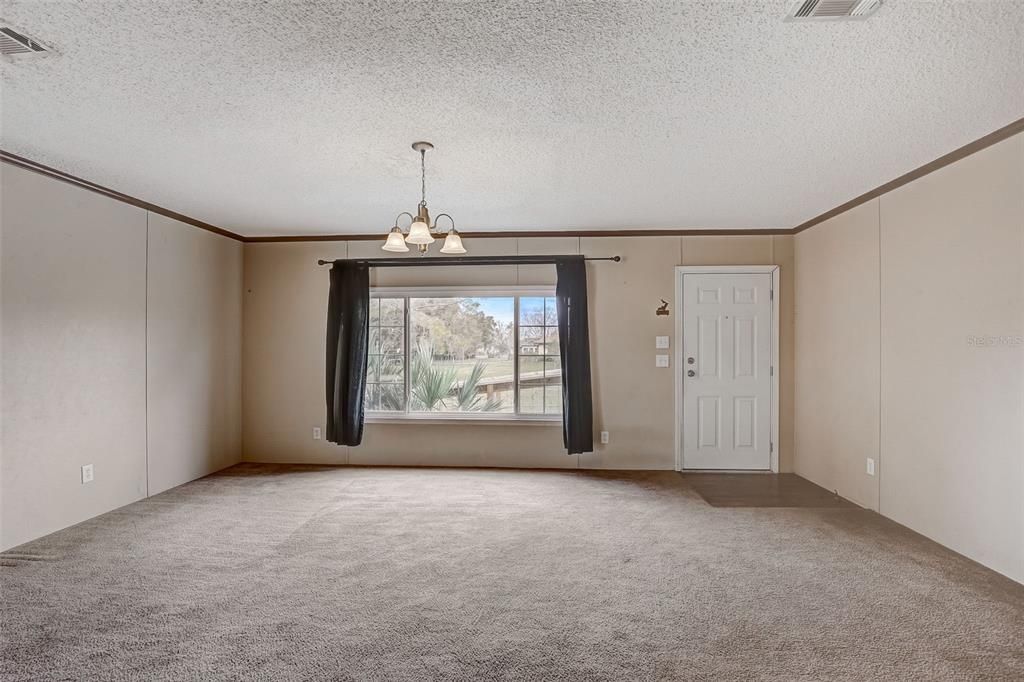 В аренду: $2,295 (3 спален, 2 ванн, 2280 Квадратных фут)