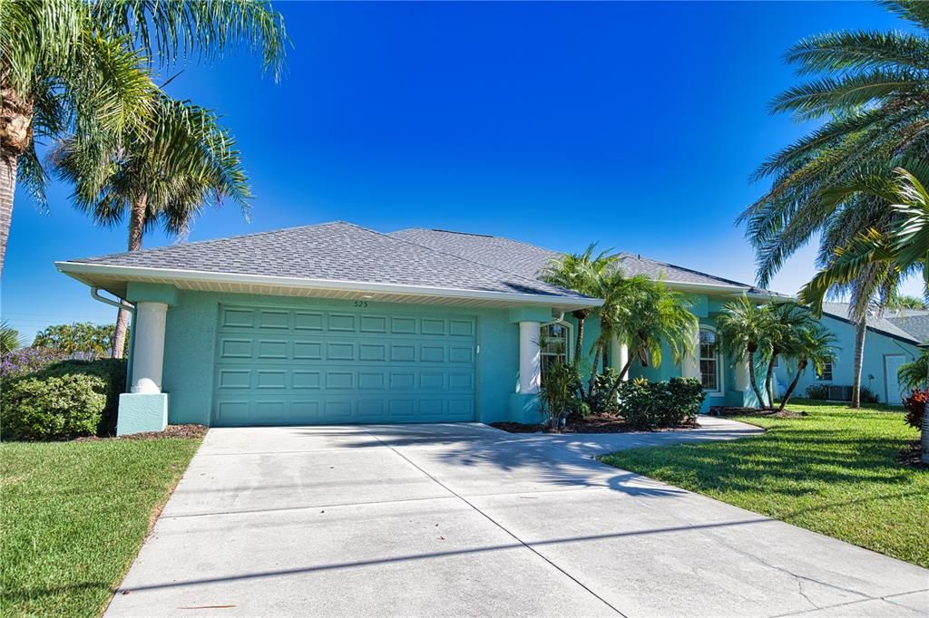 For Sale: $524,900 (4 beds, 2 baths, 2469 Square Feet)