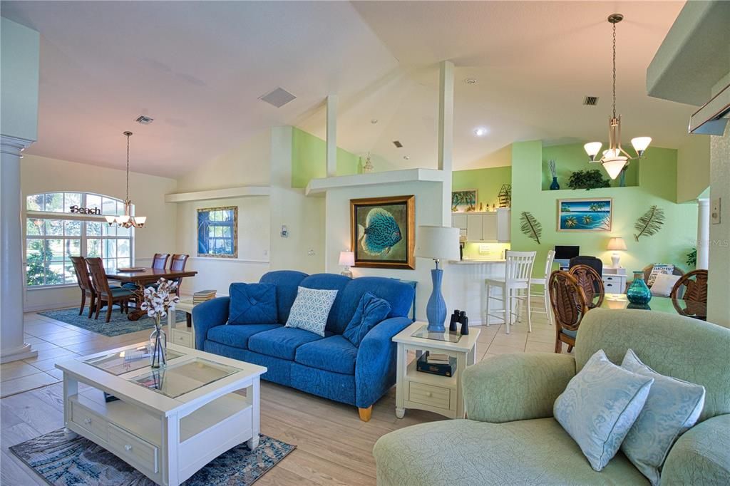 For Sale: $524,900 (4 beds, 2 baths, 2469 Square Feet)