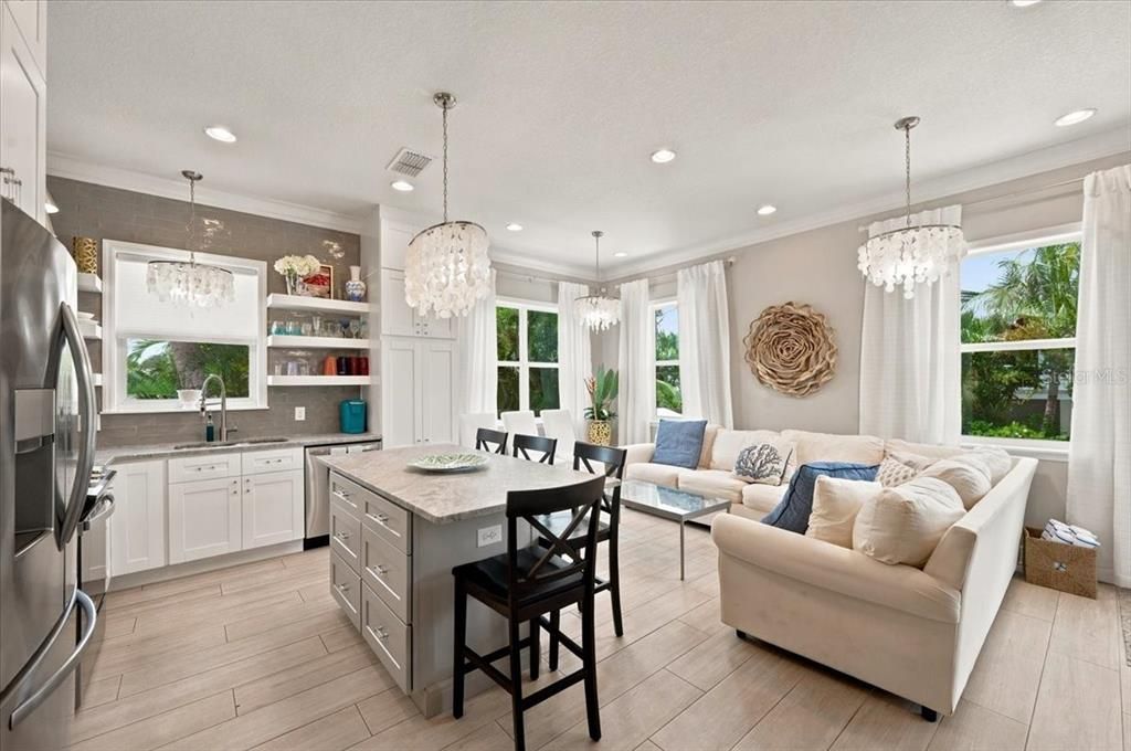 For Sale: $2,950,000 (6 beds, 4 baths, 2688 Square Feet)