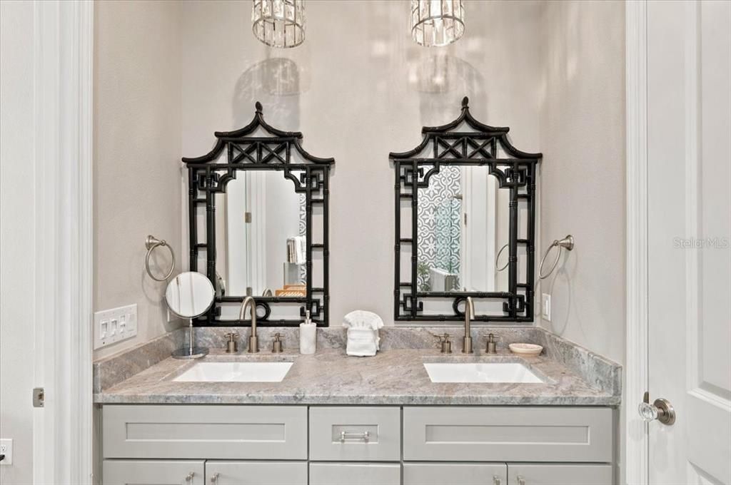 For Sale: $2,950,000 (6 beds, 4 baths, 2688 Square Feet)