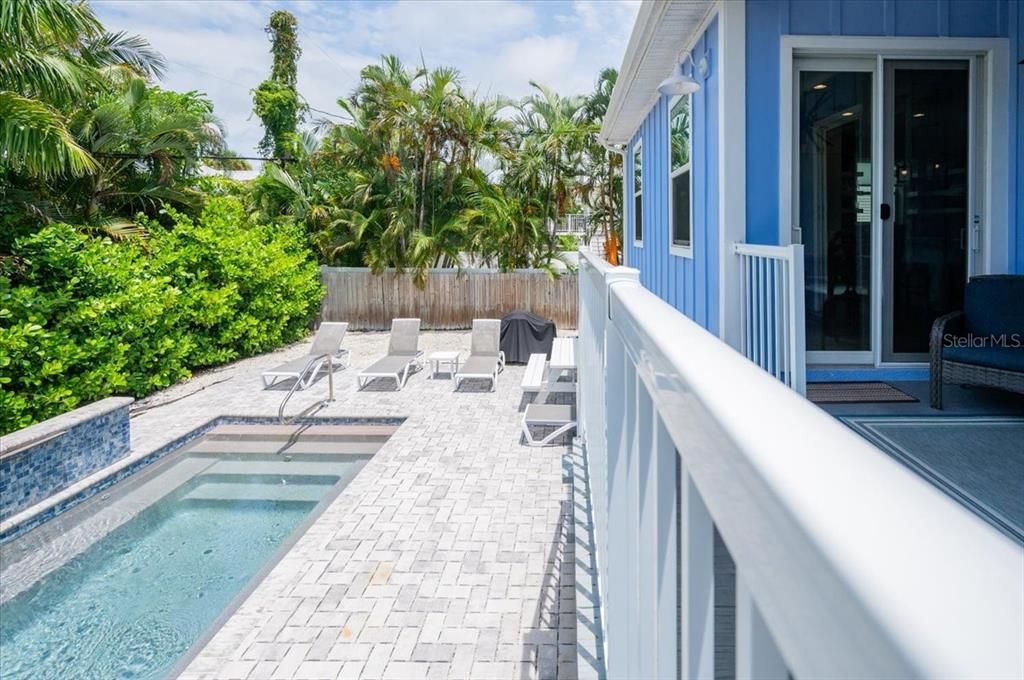 For Sale: $2,950,000 (6 beds, 4 baths, 2688 Square Feet)