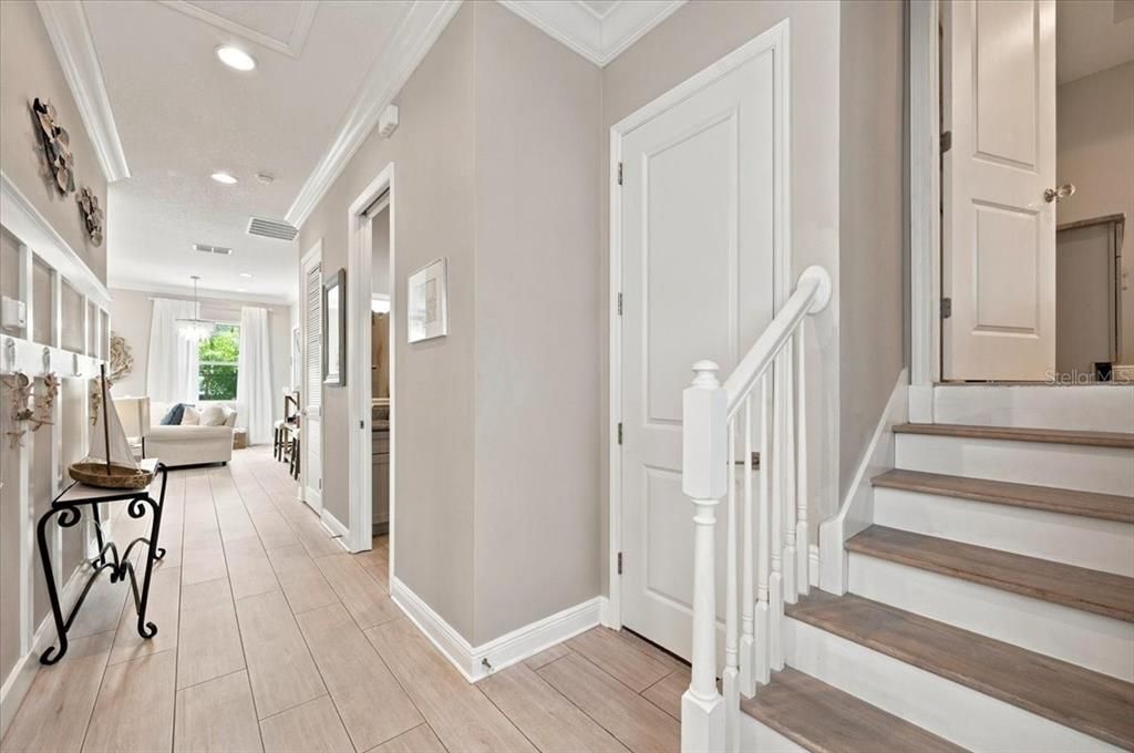 For Sale: $2,950,000 (6 beds, 4 baths, 2688 Square Feet)