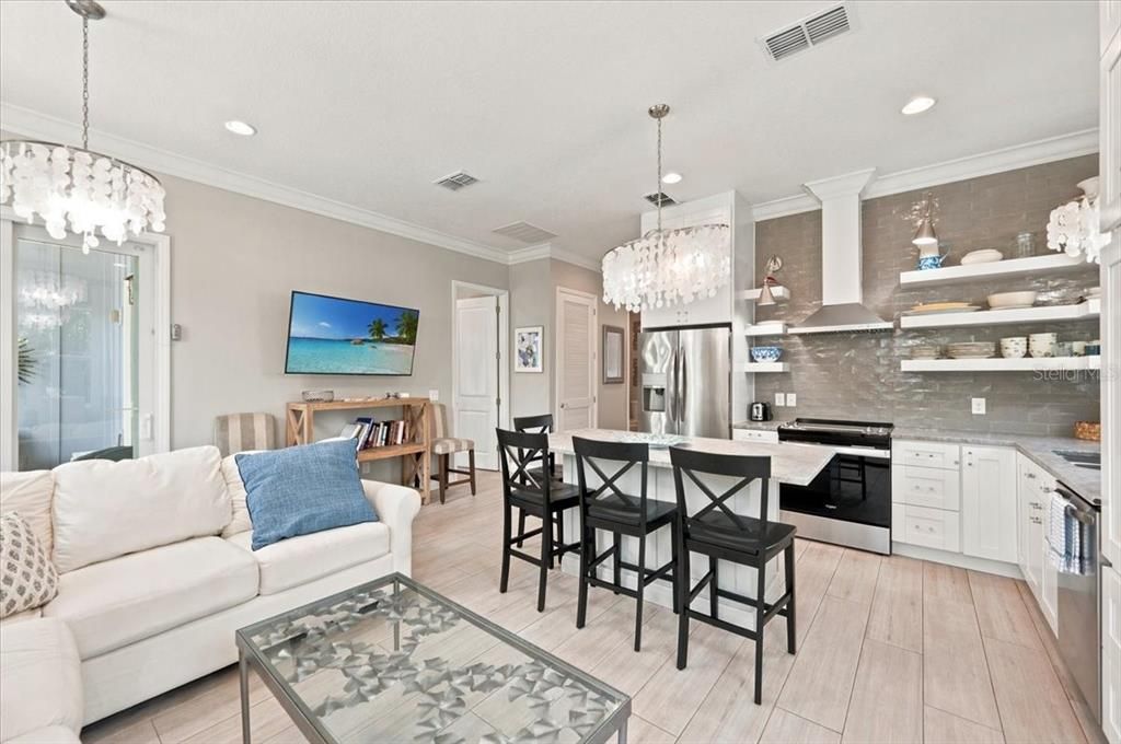 For Sale: $2,950,000 (6 beds, 4 baths, 2688 Square Feet)