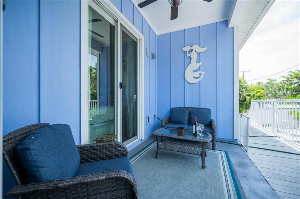 For Sale: $2,950,000 (6 beds, 4 baths, 2688 Square Feet)