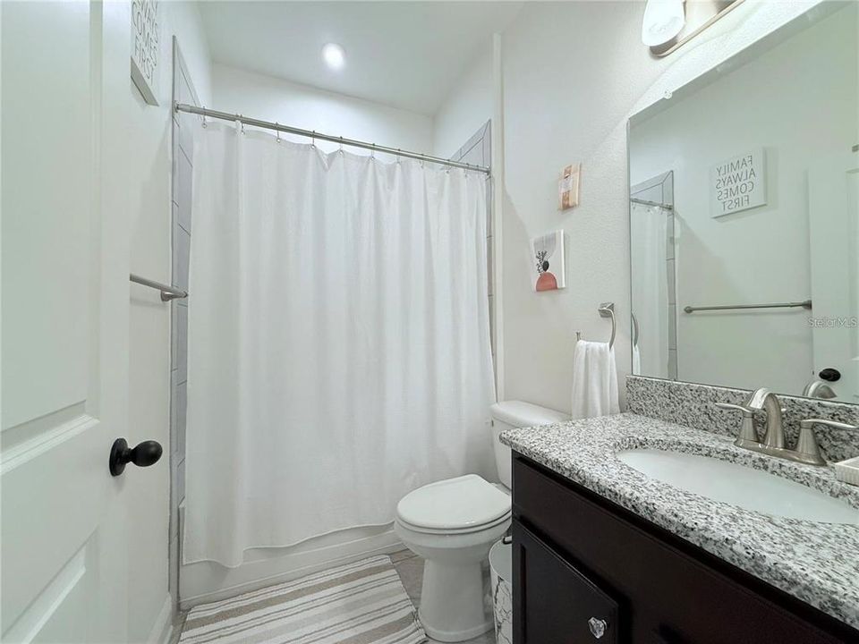 For Rent: $3,000 (4 beds, 3 baths, 2631 Square Feet)
