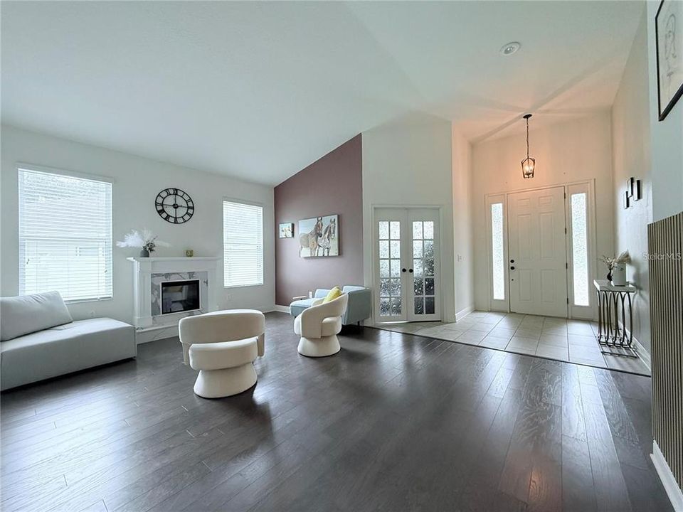 For Rent: $3,000 (4 beds, 3 baths, 2631 Square Feet)