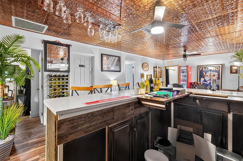 En Venta: $235,000 (0 camas, 0 baños, 1003 Pies cuadrados)