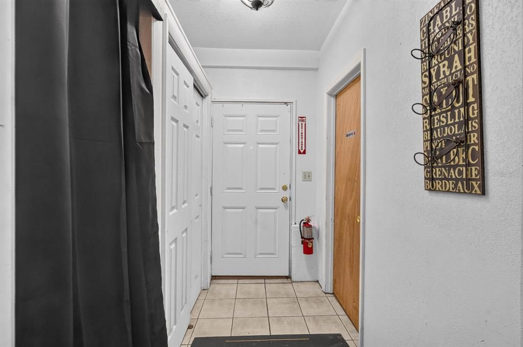 En Venta: $235,000 (0 camas, 0 baños, 1003 Pies cuadrados)