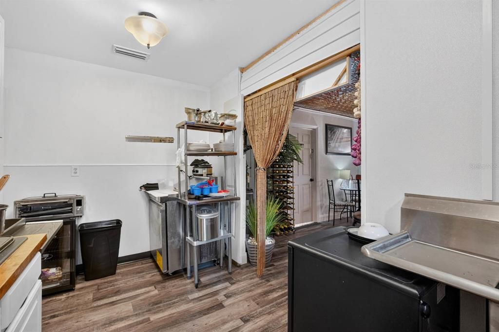 En Venta: $235,000 (0 camas, 0 baños, 1003 Pies cuadrados)