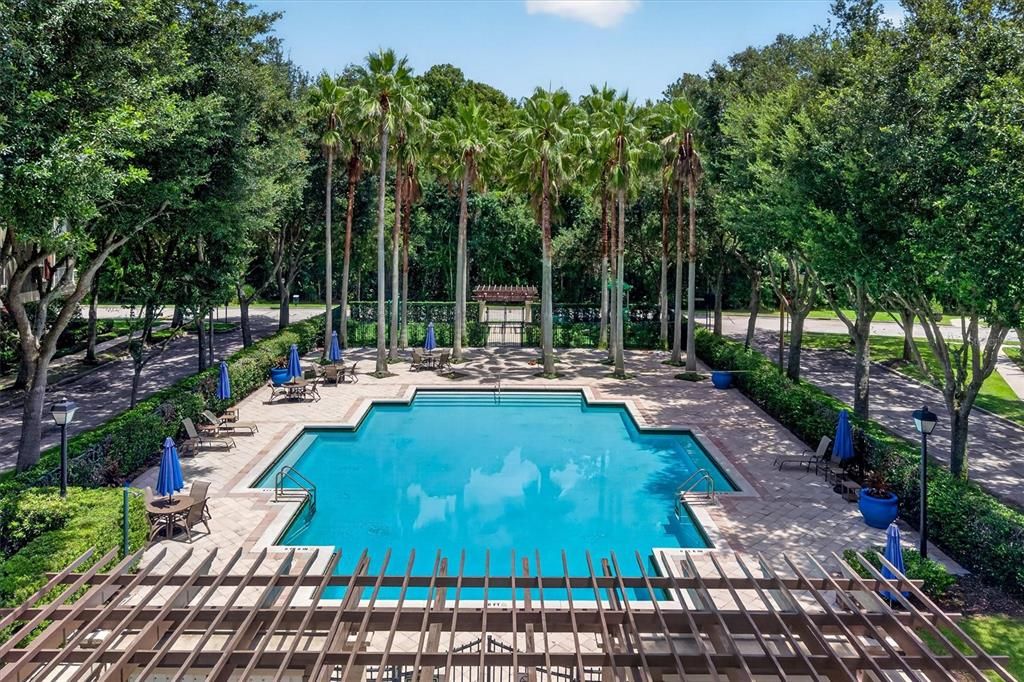 For Sale: $300,000 (1 beds, 1 baths, 1057 Square Feet)