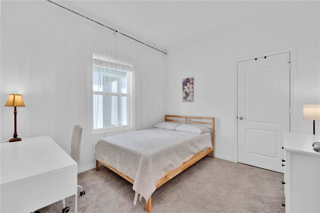 For Sale: $320,000 (3 beds, 2 baths, 1747 Square Feet)