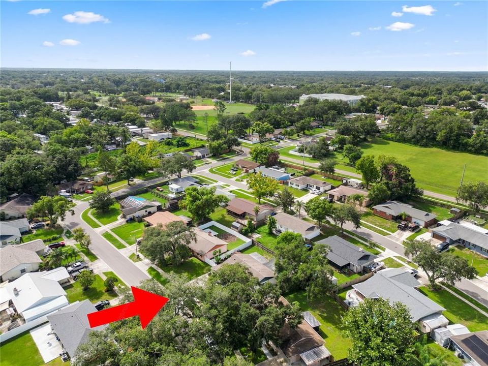 For Sale: $325,000 (3 beds, 2 baths, 1235 Square Feet)