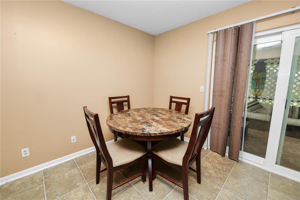 For Sale: $325,000 (3 beds, 2 baths, 1235 Square Feet)