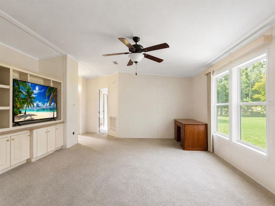 Activo con contrato: $315,000 (3 camas, 2 baños, 1296 Pies cuadrados)