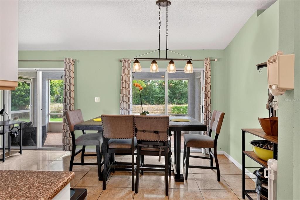 Active With Contract: $200,000 (3 beds, 2 baths, 1314 Square Feet)