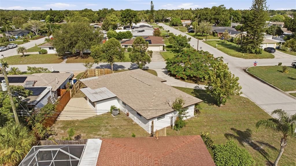 На продажу: $479,900 (4 спален, 2 ванн, 1563 Квадратных фут)