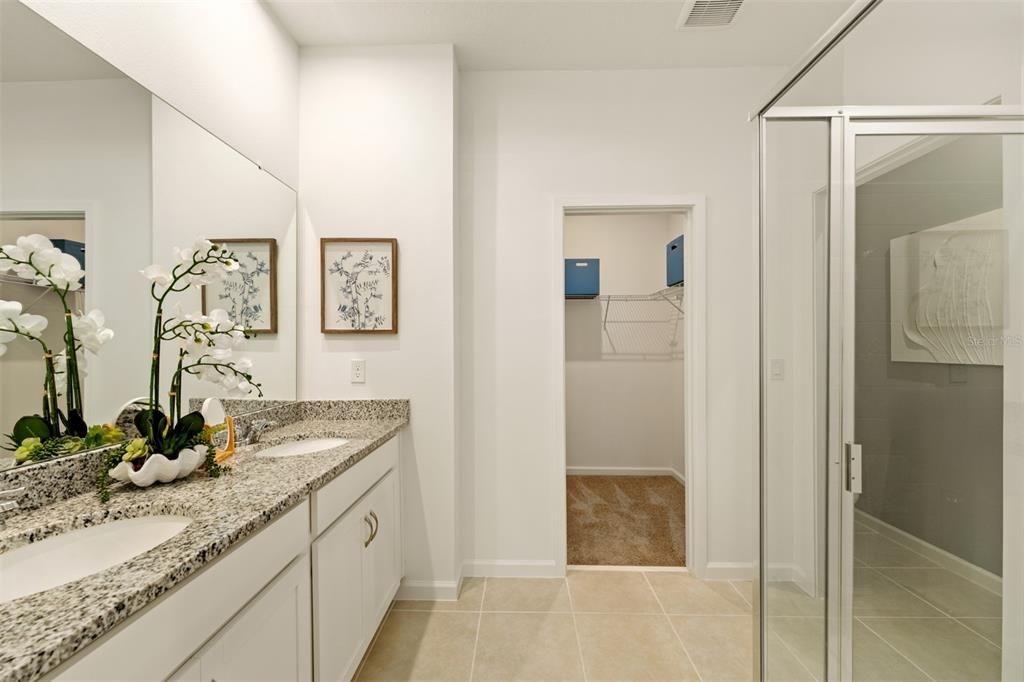 En Venta: $331,990 (3 camas, 2 baños, 1704 Pies cuadrados)