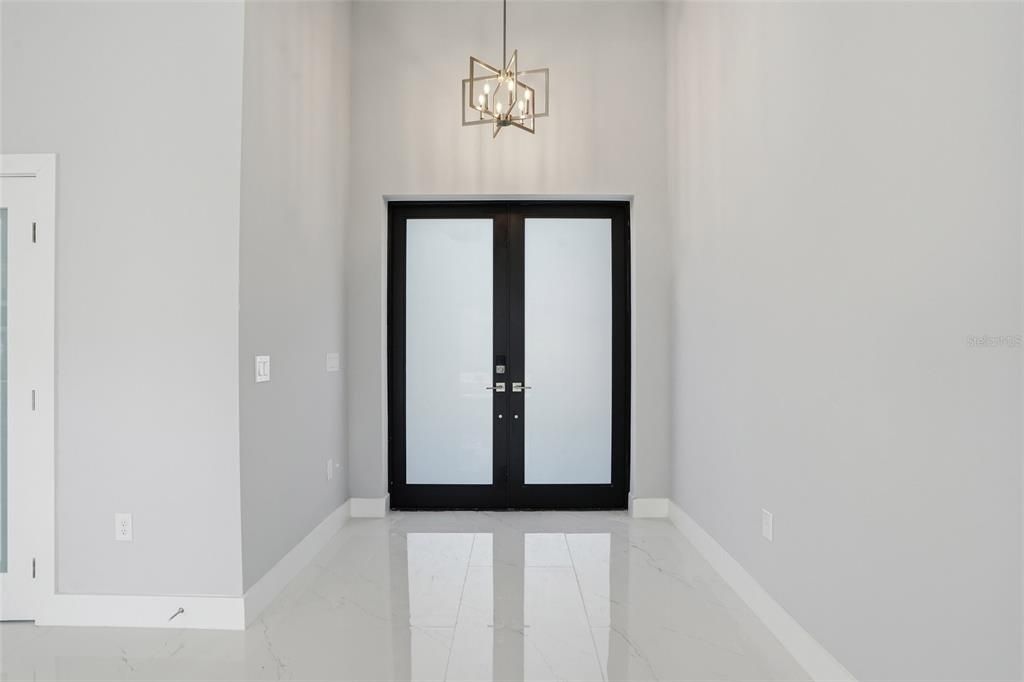 На продажу: $345,000 (3 спален, 2 ванн, 1717 Квадратных фут)