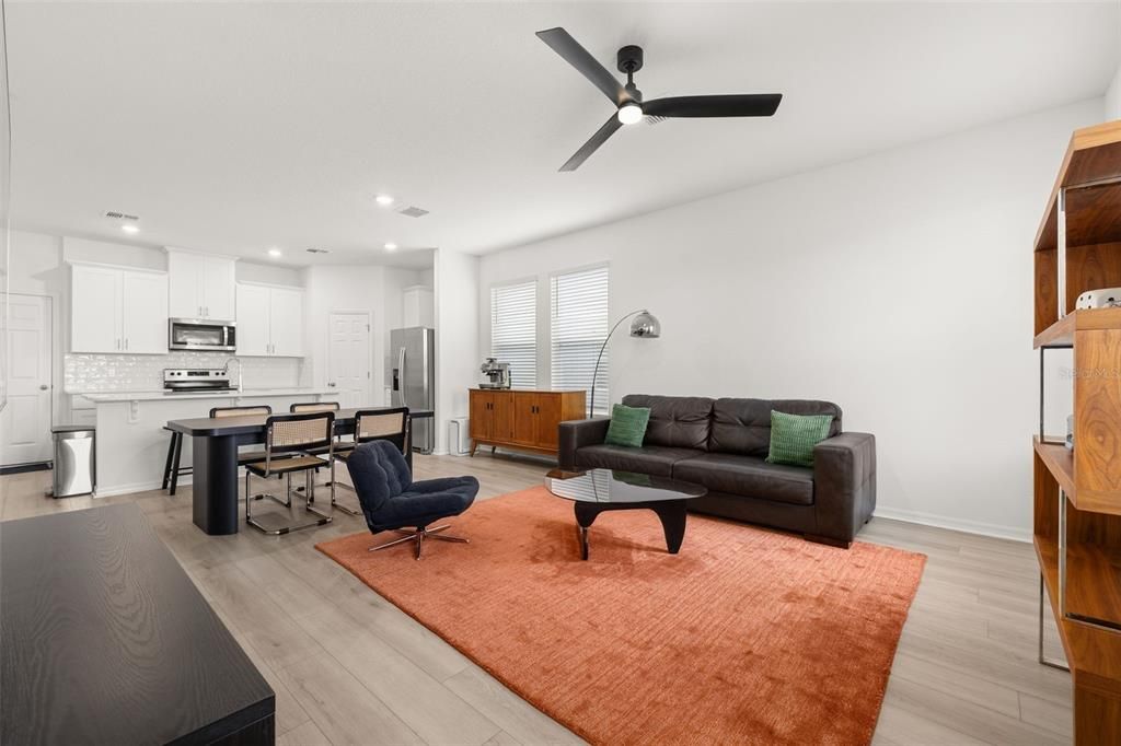 For Sale: $380,000 (3 beds, 2 baths, 1784 Square Feet)