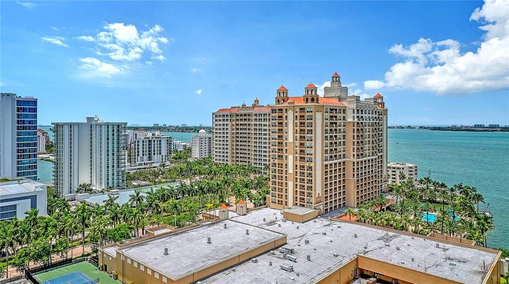 For Sale: $1,499,000 (2 beds, 2 baths, 1578 Square Feet)