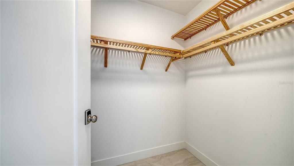 For Sale: $1,499,000 (2 beds, 2 baths, 1578 Square Feet)