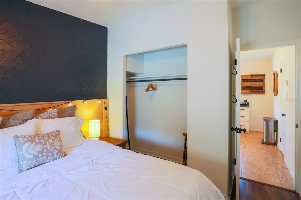 For Sale: $650,000 (2 beds, 0 baths, 1277 Square Feet)