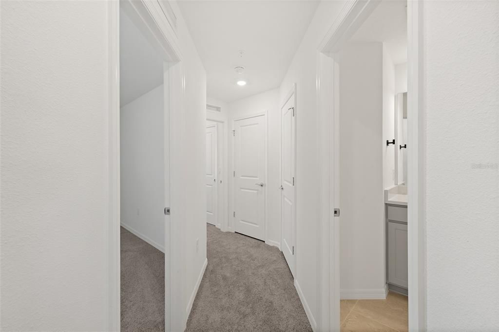 На продажу: $335,000 (3 спален, 2 ванн, 1699 Квадратных фут)