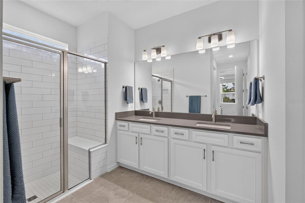For Sale: $339,585 (2 beds, 2 baths, 1656 Square Feet)