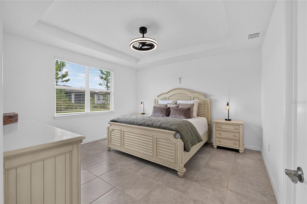For Sale: $339,585 (2 beds, 2 baths, 1656 Square Feet)