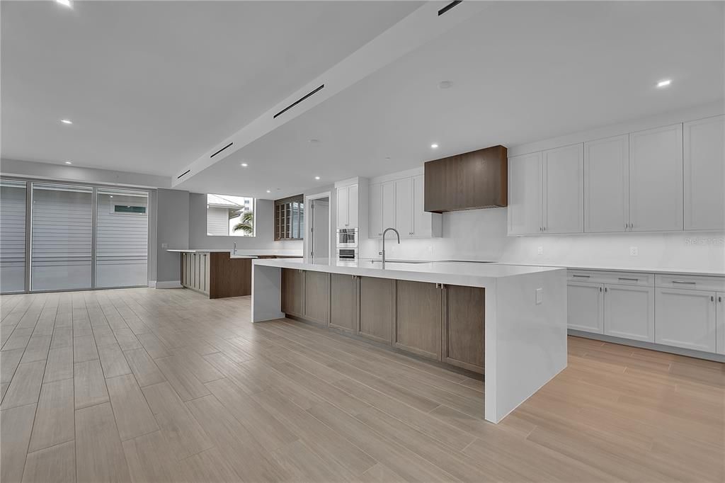 For Sale: $5,250,000 (3 beds, 4 baths, 4154 Square Feet)