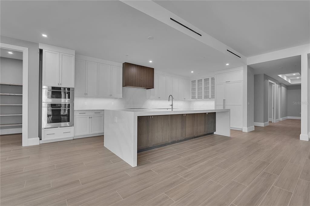 For Sale: $5,250,000 (3 beds, 4 baths, 4154 Square Feet)