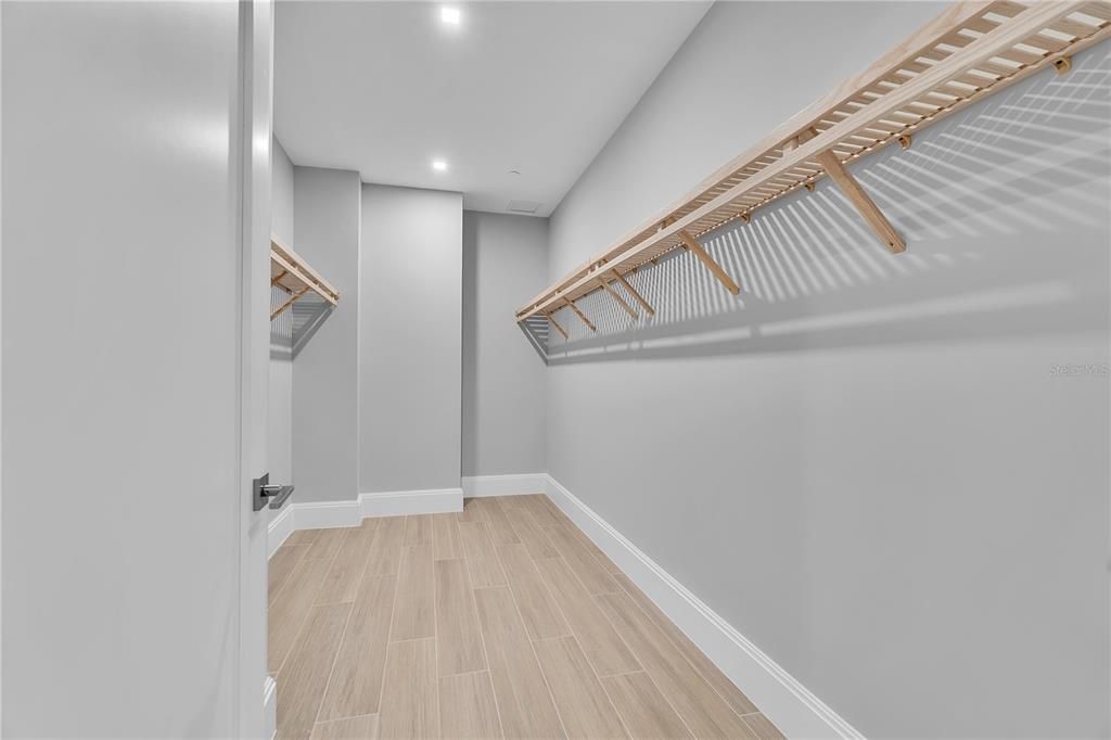 For Sale: $5,250,000 (3 beds, 4 baths, 4154 Square Feet)