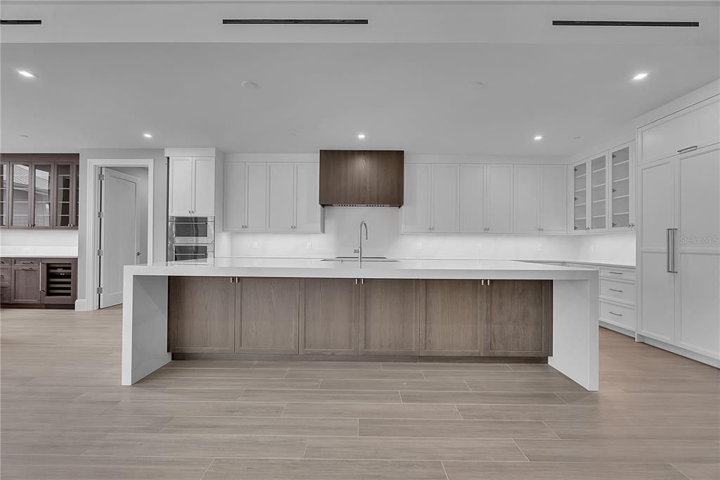 For Sale: $5,250,000 (3 beds, 4 baths, 4154 Square Feet)