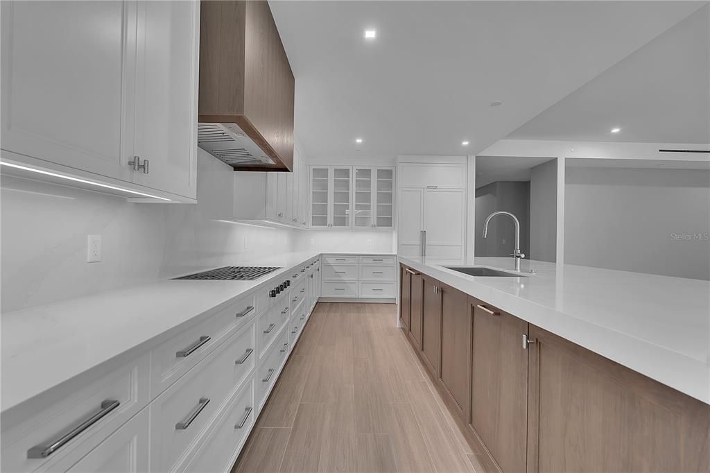 For Sale: $5,250,000 (3 beds, 4 baths, 4154 Square Feet)