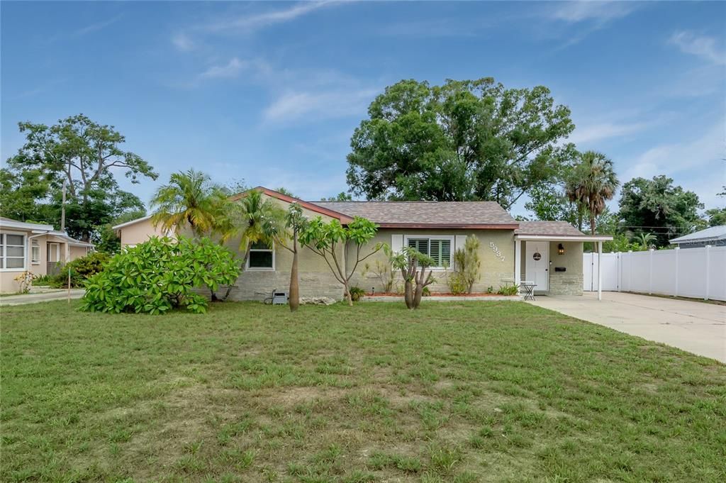 En Venta: $340,000 (2 camas, 1 baños, 1006 Pies cuadrados)