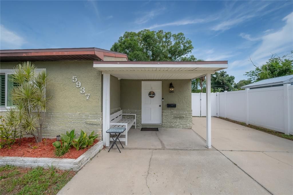En Venta: $340,000 (2 camas, 1 baños, 1006 Pies cuadrados)
