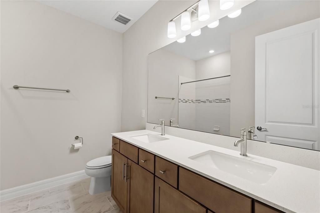 For Sale: $699,000 (4 beds, 3 baths, 2743 Square Feet)