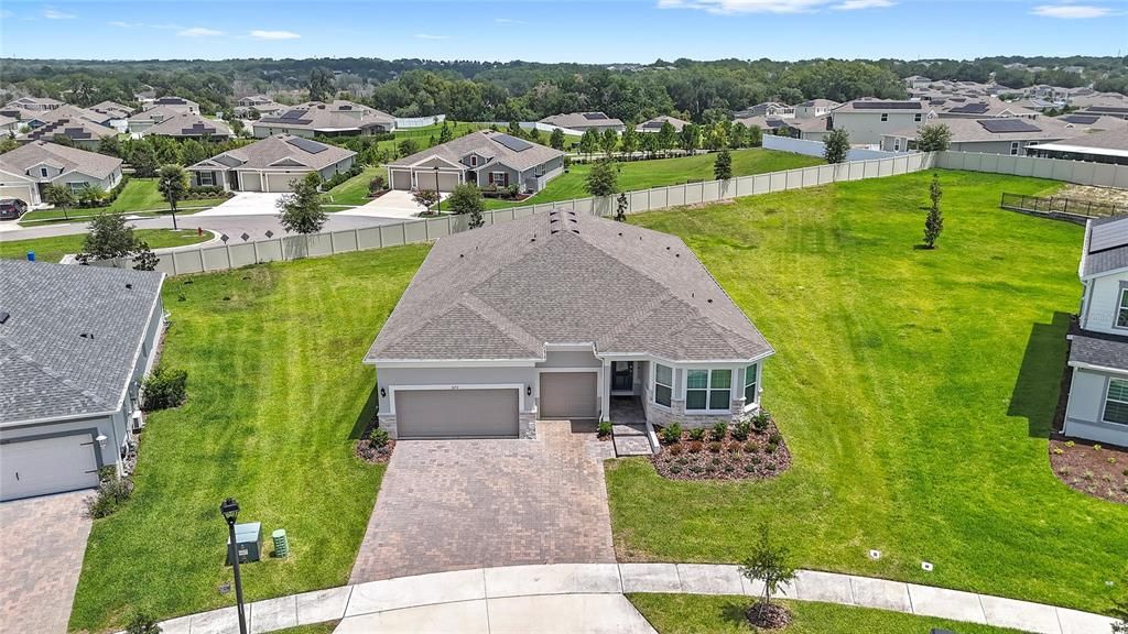 For Sale: $699,000 (4 beds, 3 baths, 2743 Square Feet)