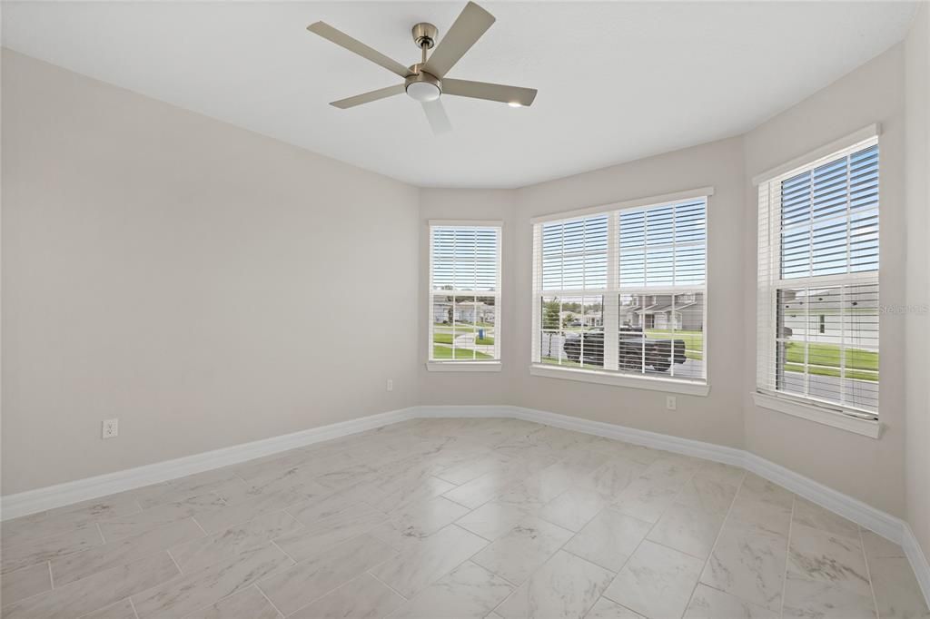 For Sale: $699,000 (4 beds, 3 baths, 2743 Square Feet)