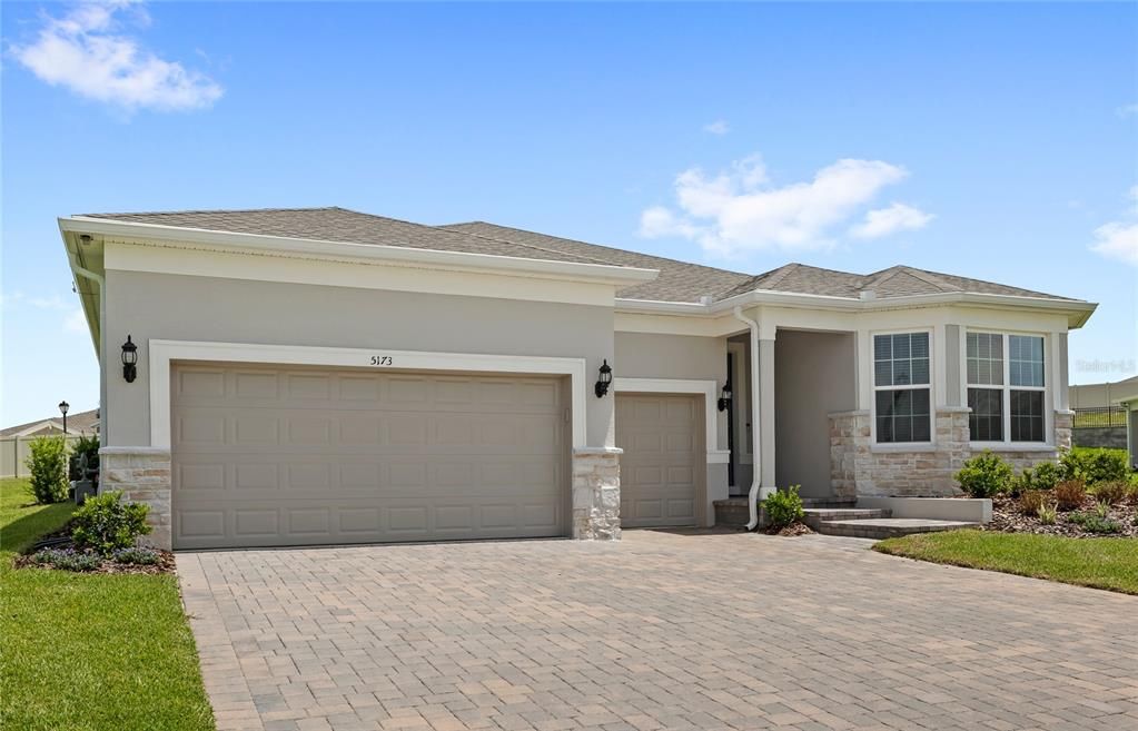 For Sale: $699,000 (4 beds, 3 baths, 2743 Square Feet)