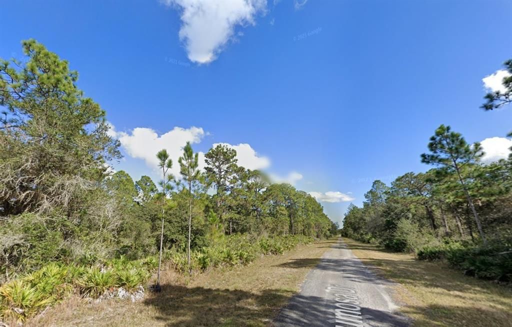 En Venta: $15,000 (0.50 acres)